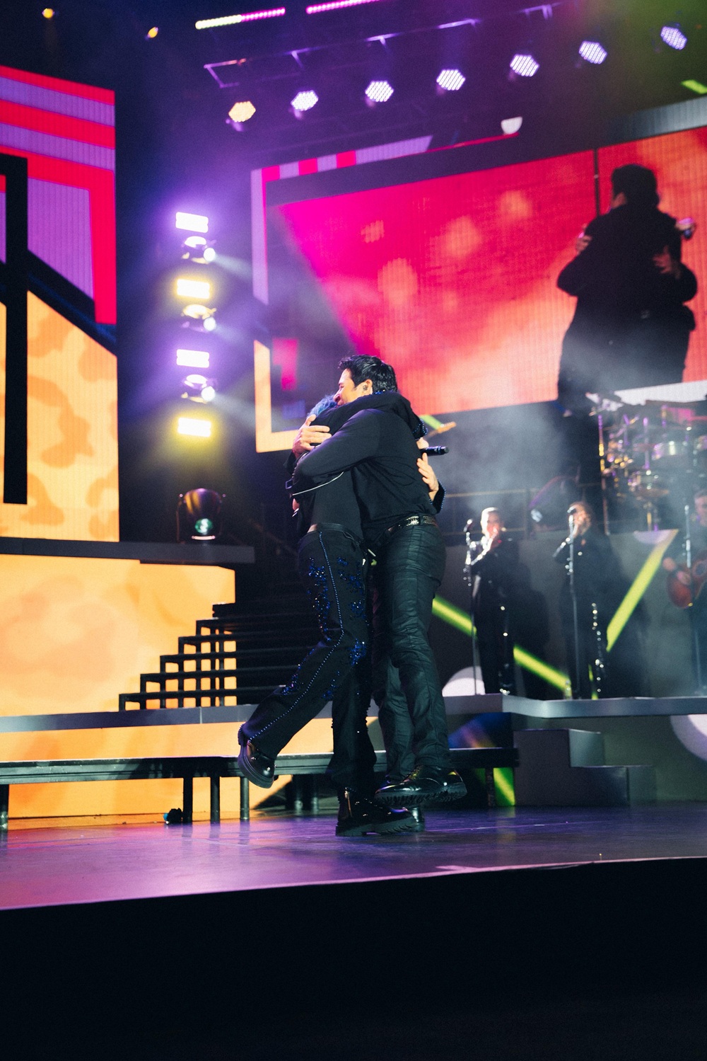 LUCKRAYCHAYANNE 1