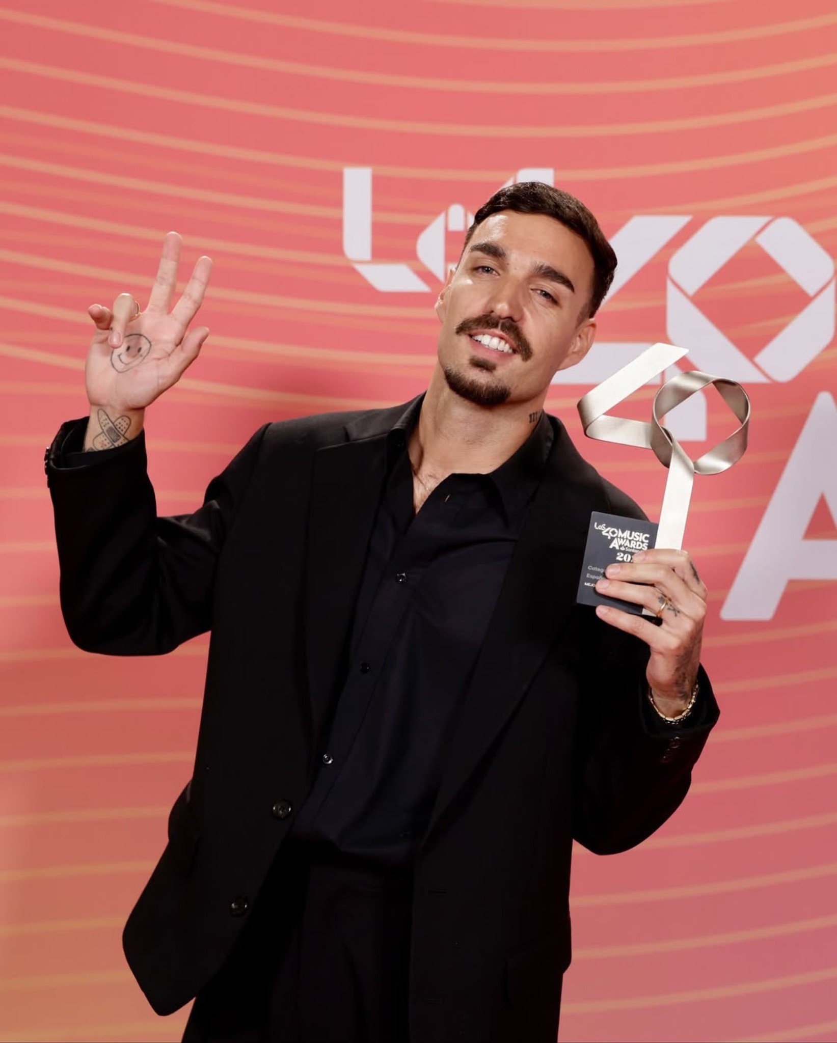 premio los 40