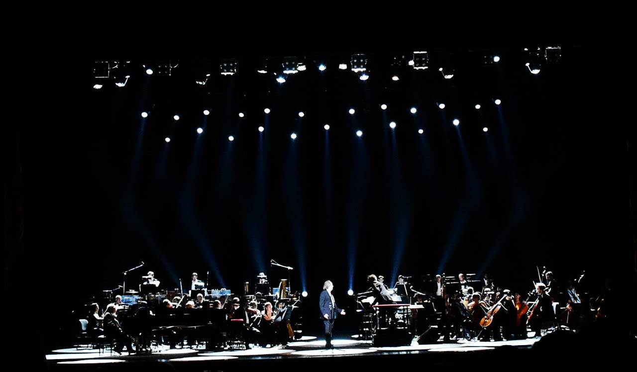 SERRAT.03